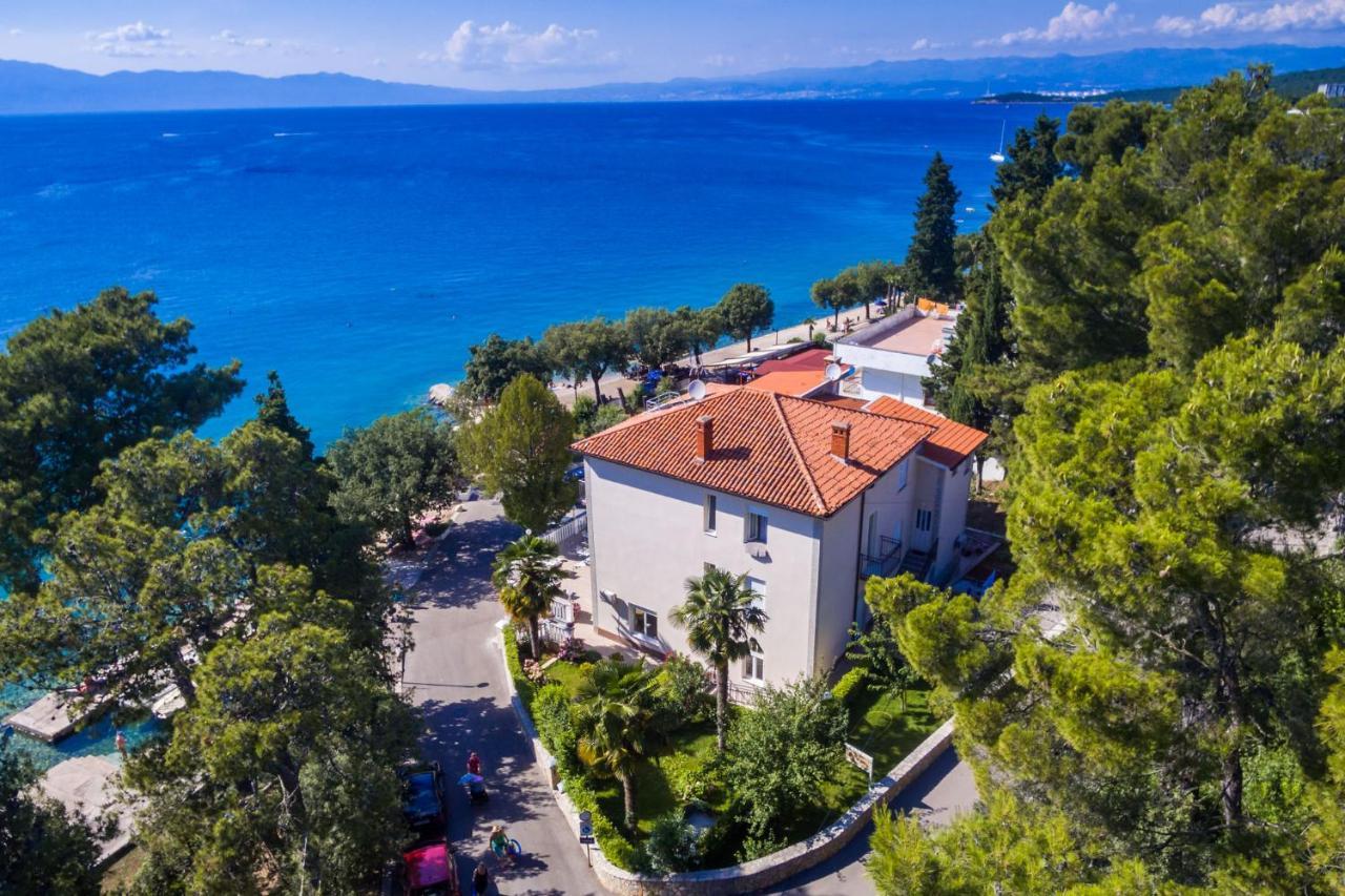 Apartments & Rooms Milcetic D Малинска Экстерьер фото