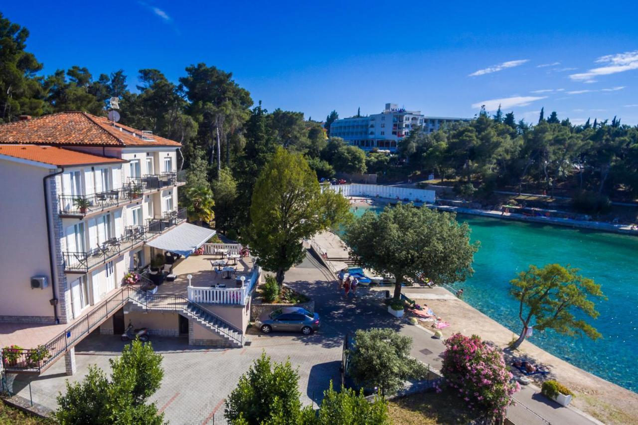 Apartments & Rooms Milcetic D Малинска Экстерьер фото