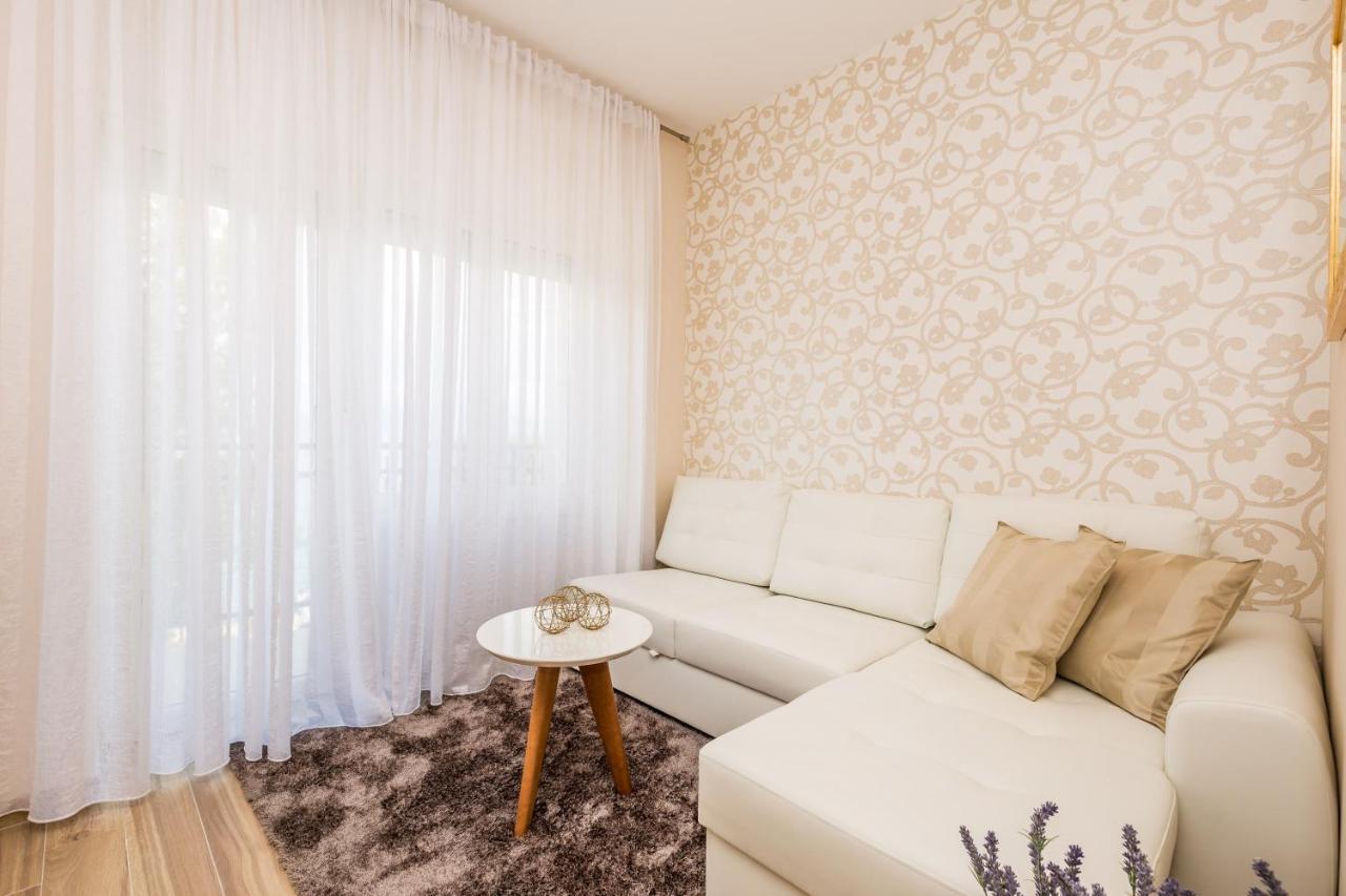 Apartments & Rooms Milcetic D Малинска Экстерьер фото