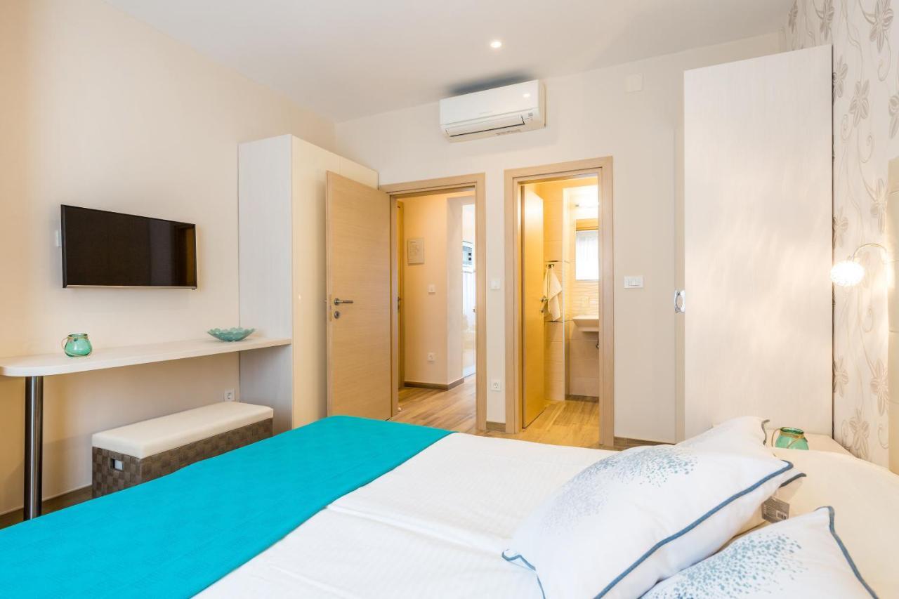 Apartments & Rooms Milcetic D Малинска Экстерьер фото
